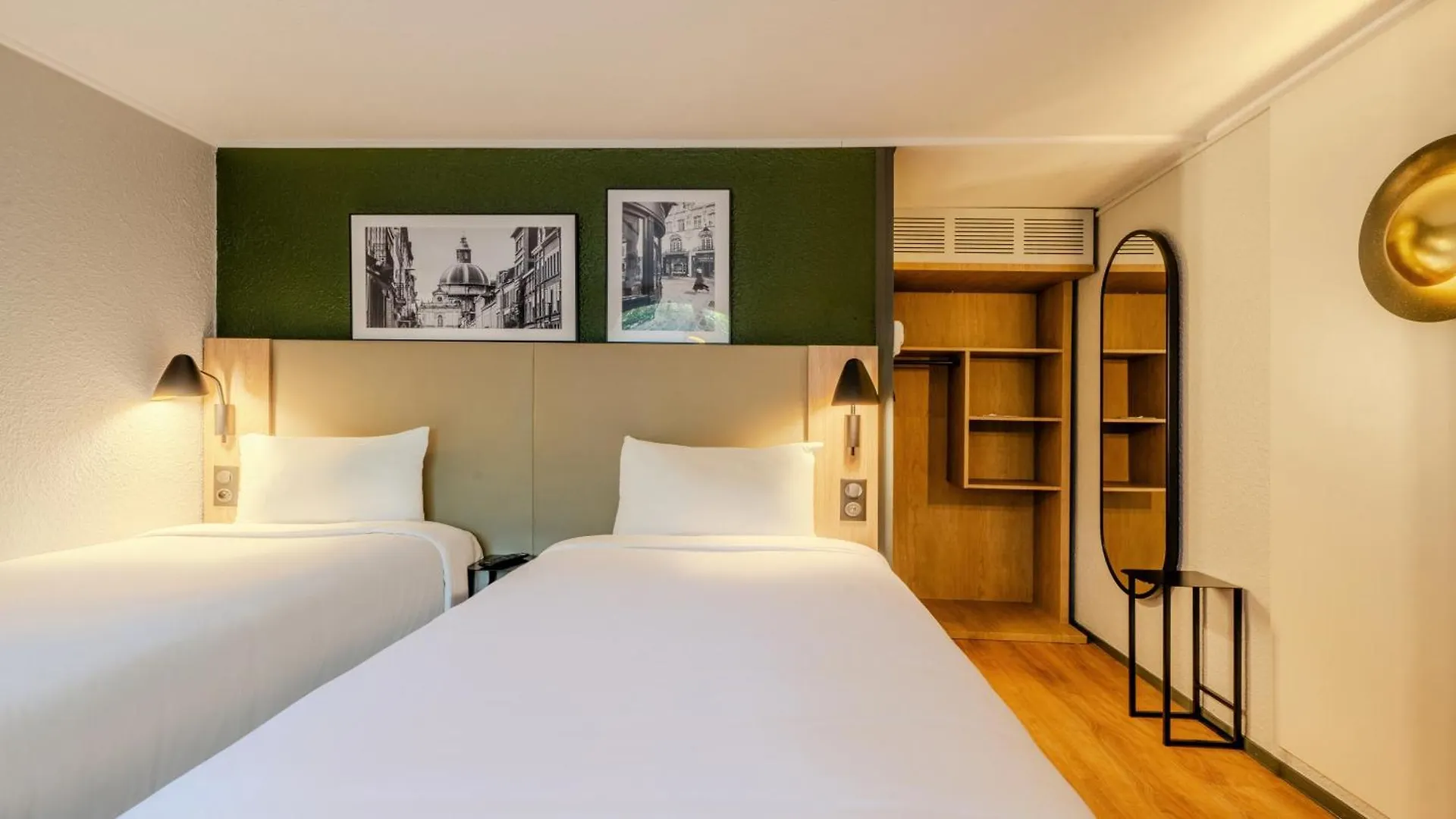 Hotel Campanile Aix-En-Provence Sud - Pont De L'Arc